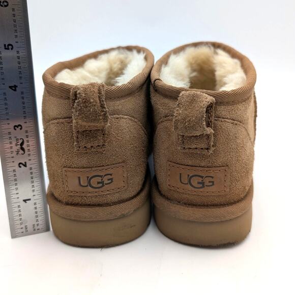 UGG Classic Ultra Mini Sheepskin Winter Boots Women's Chestnut Size US7 EU38 - Picture 4 of 13